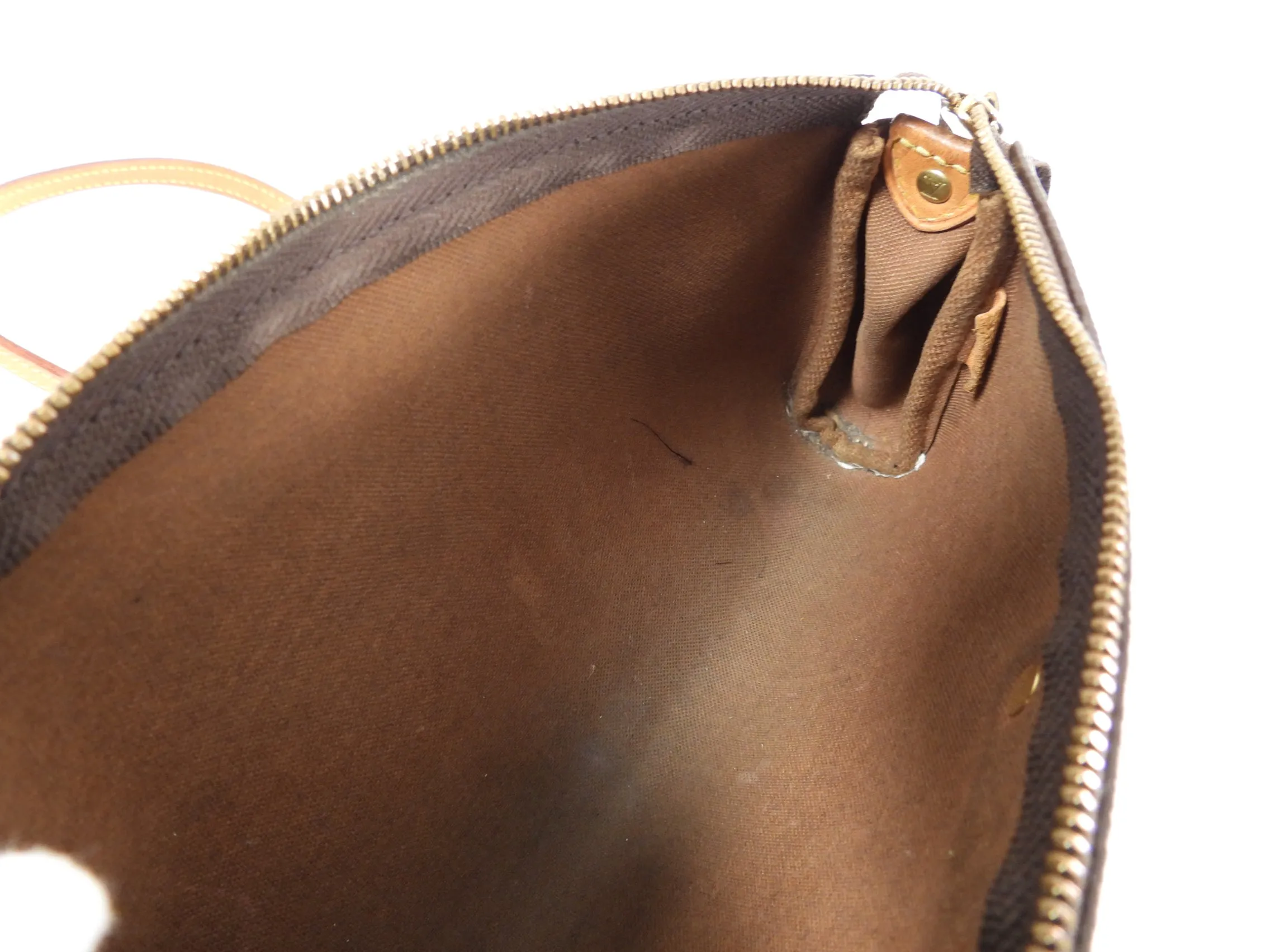 Louis Vuitton Monogram Eva Clutch / Crossbody 2-way Bag
