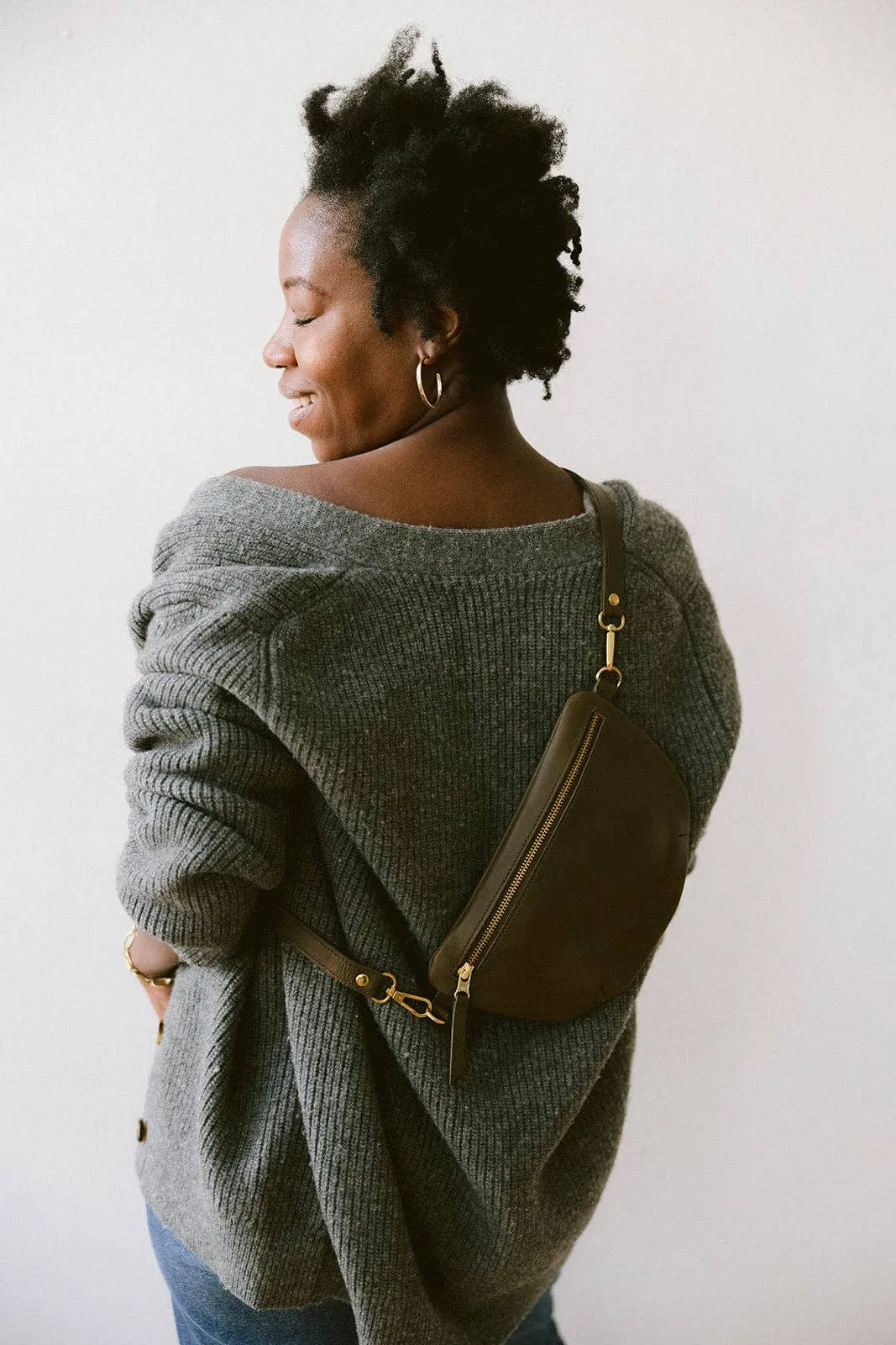 Sling Bag in Olive